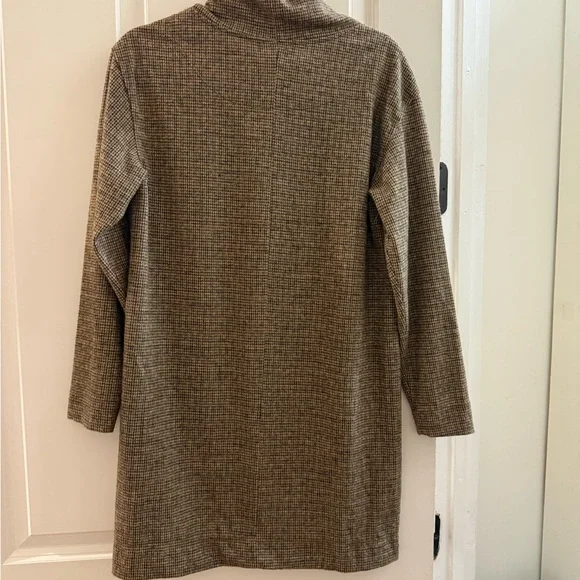 NWT Max Studio Brown Double Knit Houndstooth Bubble Sleeve Dress - Small - Picture 5 of 9
